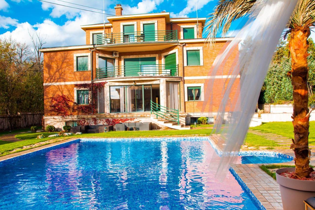 The Belgrade Hills Rooms And Suites מראה חיצוני תמונה