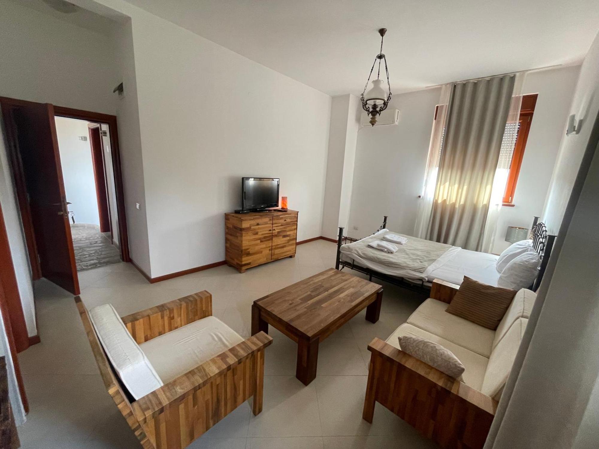 The Belgrade Hills Rooms And Suites מראה חיצוני תמונה