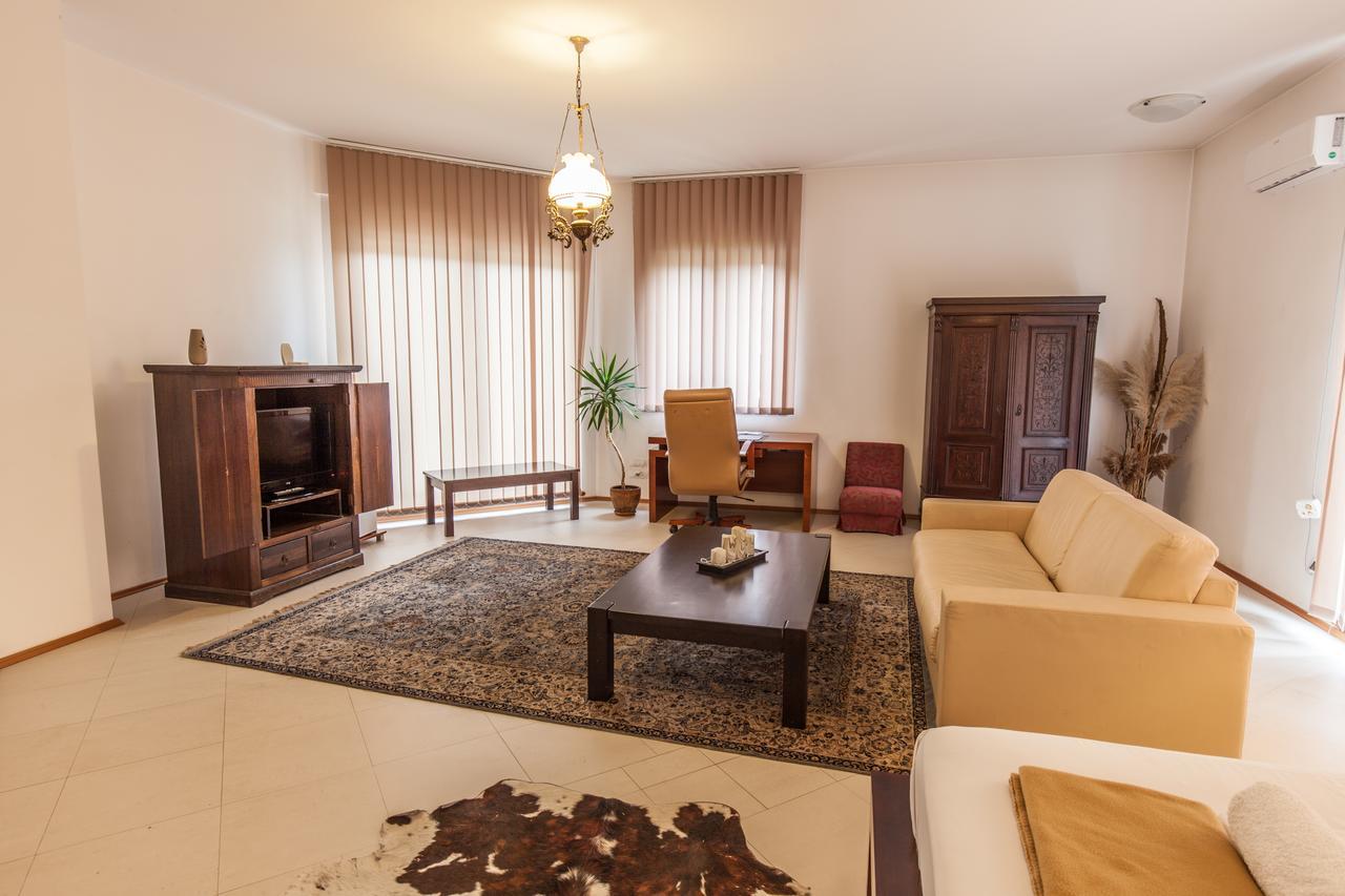 The Belgrade Hills Rooms And Suites מראה חיצוני תמונה