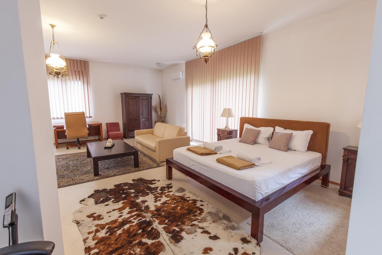 The Belgrade Hills Rooms And Suites מראה חיצוני תמונה